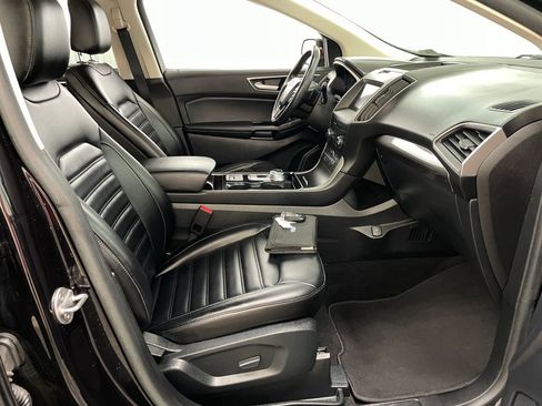 Used 2020 Ford Edge SEL w/ Cold Weather Package AWD/4WD image 35