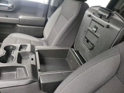 Used 2025 Chevrolet Silverado 2500 Custom w/ Custom Convenience Package image 29