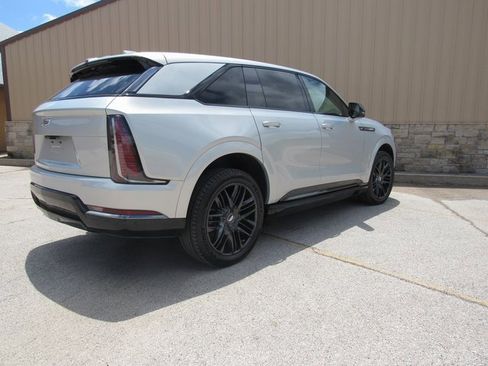 New 2025 Cadillac Escalade IQ Sport 1 w/ LPO, ONYX Package image 12