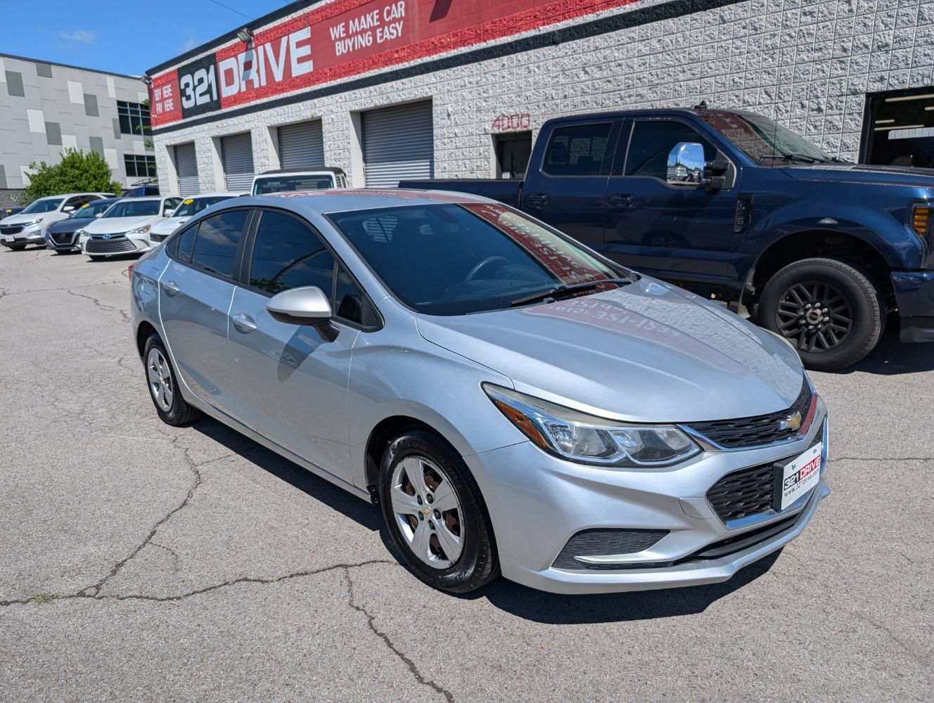 Used 2018 Chevrolet Cruze LS FWD image 1