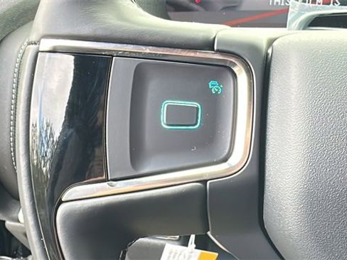 New 2025 Ford Expedition Max Platinum w/ Stealth Appearance Package image 24