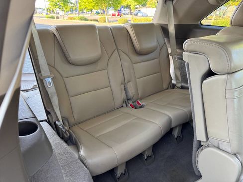 Used 2013 Acura MDX w/ Technology & Entertainment AWD/4WD image 14