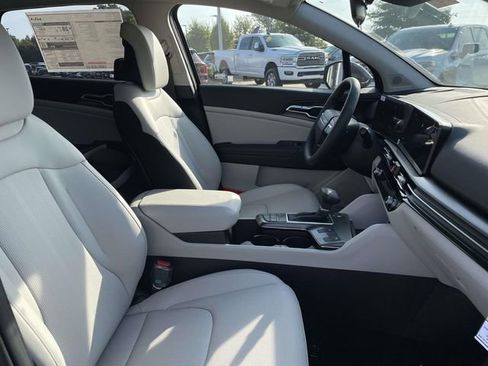 New 2026 Kia Sportage EX image 14