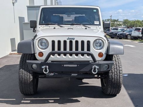 Used 2009 Jeep Wrangler X image 2