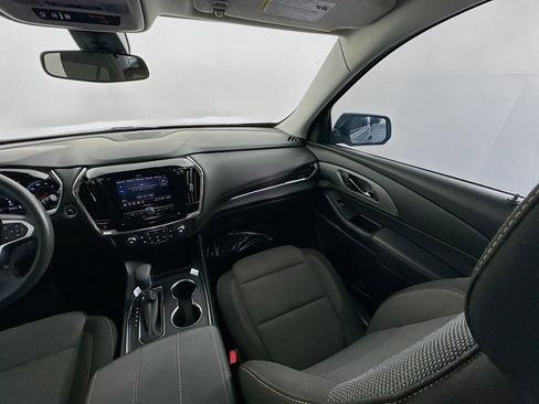 Used 2021 Chevrolet Traverse LS w/ LPO, Cargo Package AWD/4WD image 12
