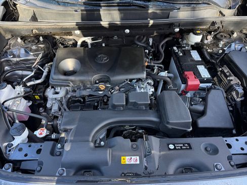 Used 2024 Toyota RAV4 LE image 20
