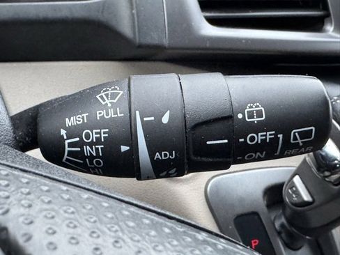 Used 2014 Honda Odyssey EX image 25