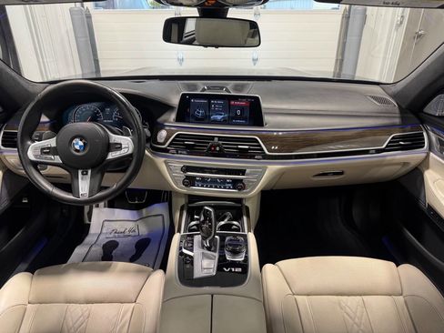 Used 2019 BMW M760i xDrive w/ Luxury Rear Seating Package image 48