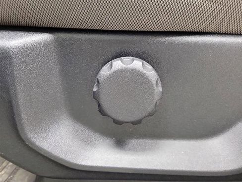 Used 2018 Ford F150 XLT w/ Max Trailer Tow Package image 16