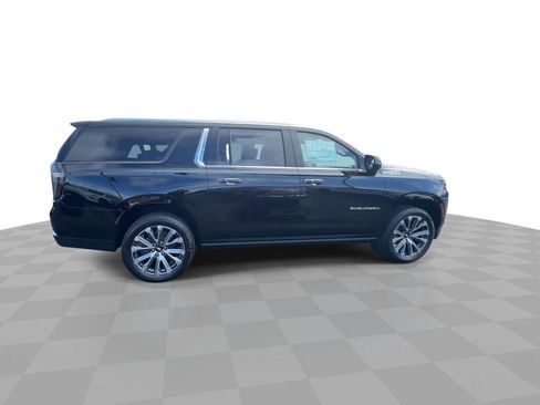 New 2026 Chevrolet Suburban High Country AWD/4WD image 8