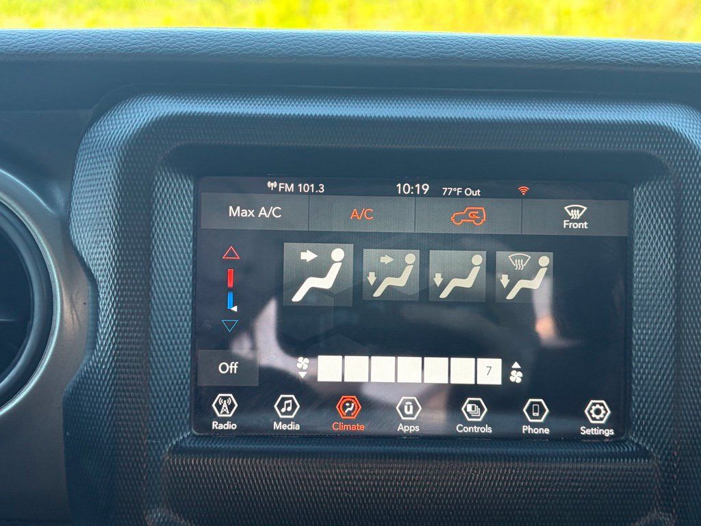 Certified 2023 Jeep Wrangler Sport AWD/4WD image 20