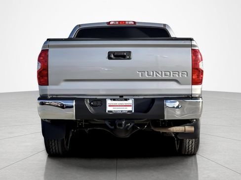 Certified 2018 Toyota Tundra SR5 image 4