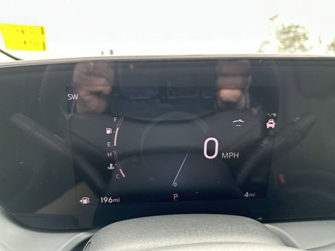 New 2026 Buick Encore GX Avenir w/ Avenir Technology Package AWD/4WD image 12