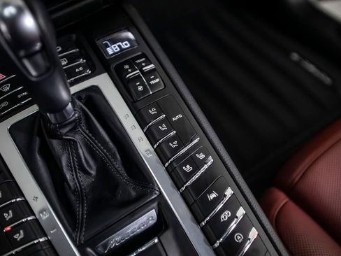 Used 2021 Porsche Macan GTS image 39