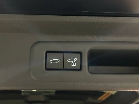 Used 2026 Toyota Sequoia Platinum AWD/4WD image 41