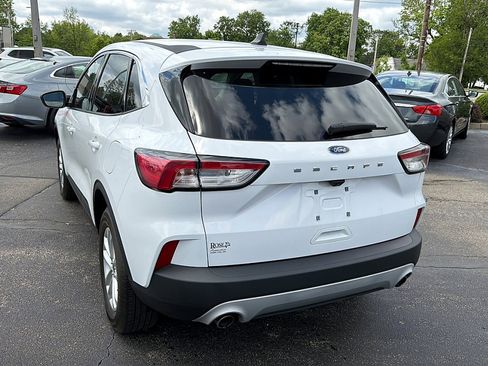 Used 2022 Ford Escape SE w/ Convenience Package AWD/4WD image 5