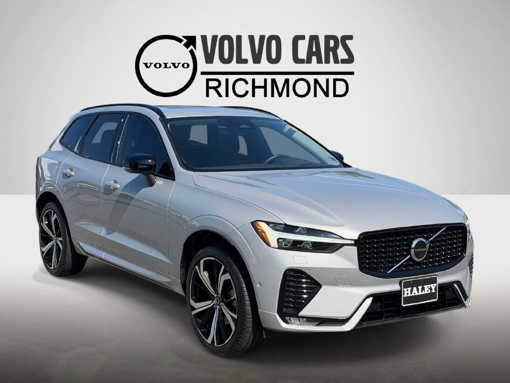 Used 2023 Volvo XC60 B5 Ultimate w/ Climate Package FWD image 1