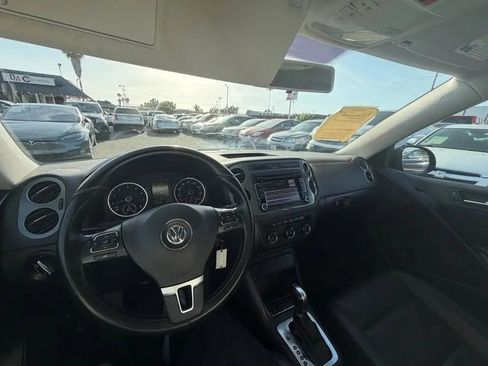 Used 2015 Volkswagen Tiguan SE FWD image 6