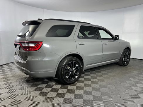 Used 2025 Dodge Durango GT w/ Blacktop Package image 7