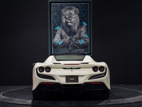 Used 2023 Ferrari F8 Tributo RWD image 49