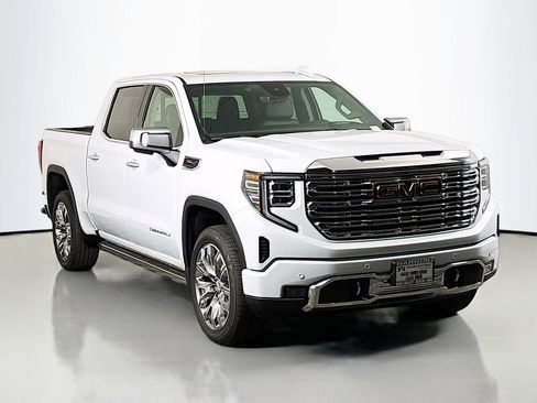 New 2026 GMC Sierra 1500 Denali w/ Denali Reserve Package AWD/4WD image 1