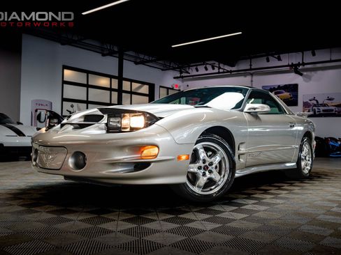 Used 2002 Pontiac Firebird Formula RWD image 27