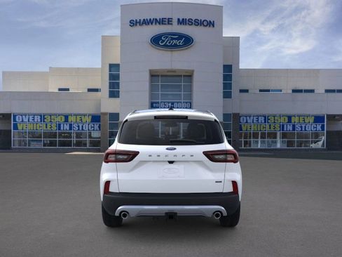 New 2026 Ford Escape Base w/ Class II Trailer Tow Package image 5