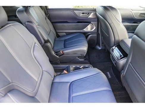 New 2026 INFINITI QX80 4WD w/ Sport Exterior Package image 17