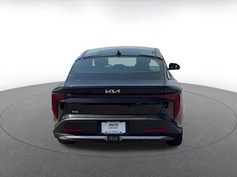Used 2025 Kia K4 FWD image 10