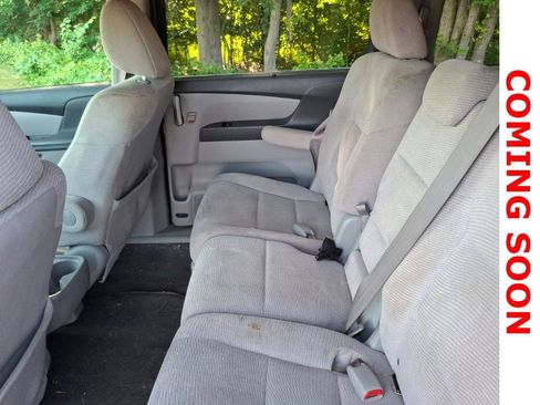 Used 2011 Honda Odyssey EX image 10