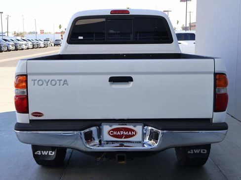 Used 2001 Toyota Tacoma V6 Crew Cab image 4