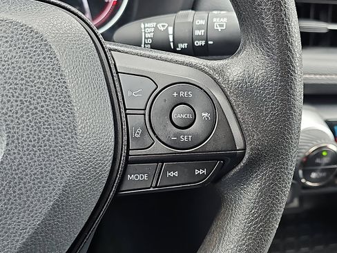 Used 2024 Toyota RAV4 XLE image 22