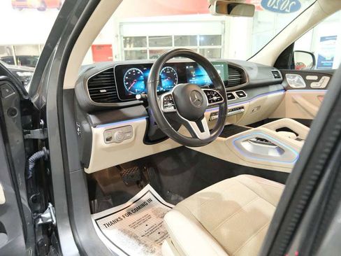 Used 2020 Mercedes-Benz GLS 450 4MATIC image 16