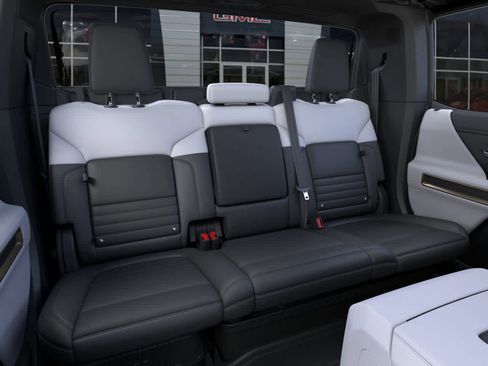 New 2025 GMC Hummer EV 3X w/ LPO, Dark Essentials Package AWD/4WD image 17
