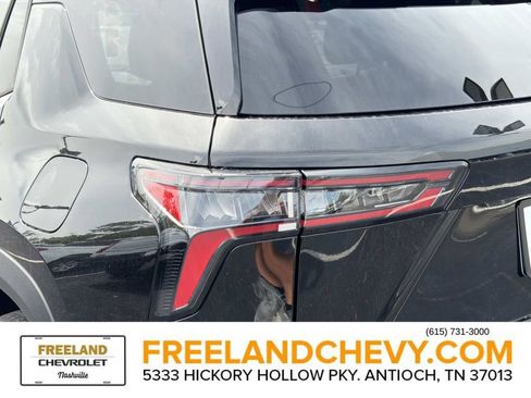 New 2026 Chevrolet Equinox LT w/ Convenience Package II FWD image 11