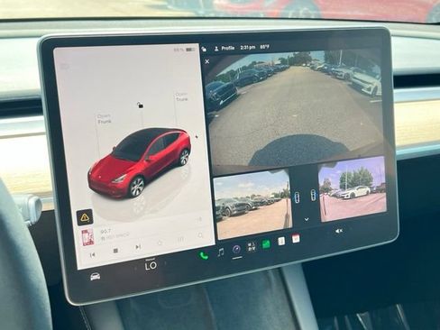 Used 2023 Tesla Model Y Long Range AWD/4WD image 37