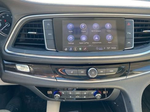 Used 2023 Buick Enclave Essence w/ Experience Buick Package AWD/4WD image 17
