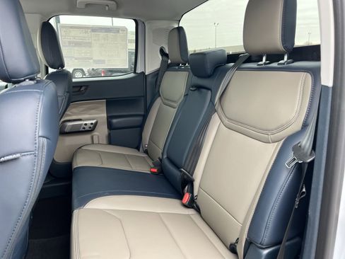 New 2026 Ford Maverick Lariat w/ 4K Tow Package image 24