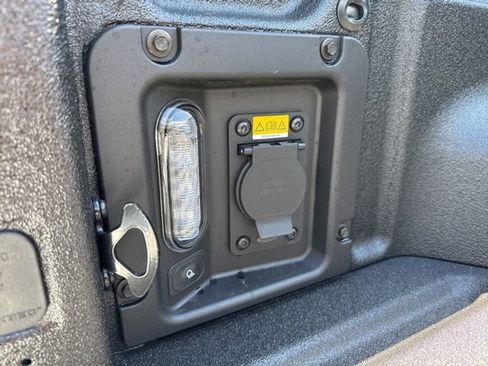 New 2025 Ford Maverick Lobo image 24