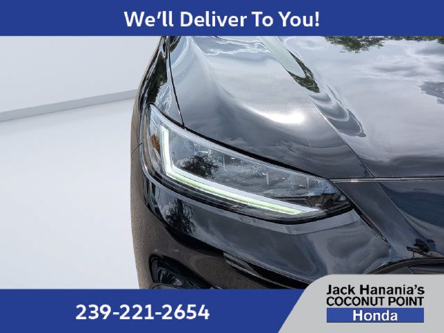 Used 2025 Honda HR-V Sport image 9