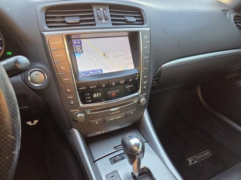 Used 2014 Lexus IS 250C image 12