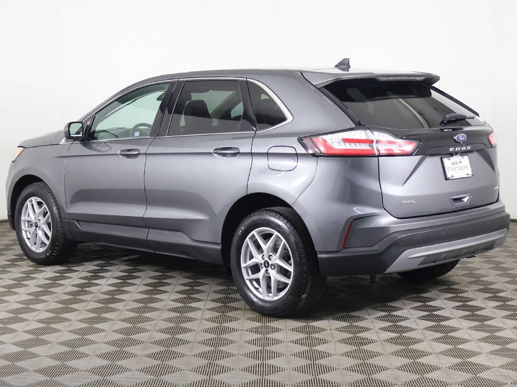 Used 2024 Ford Edge SEL AWD/4WD image 8