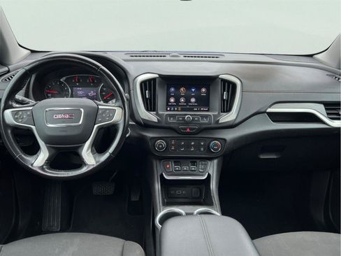 Used 2020 GMC Terrain SLE FWD image 18