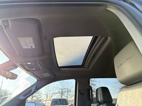 Used 2020 GMC Sierra 1500 Denali w/ Denali Ultimate Package image 29