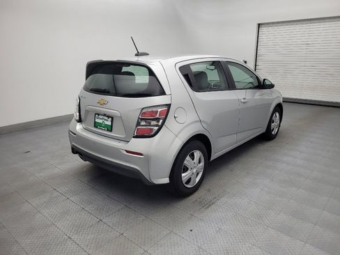 Used 2020 Chevrolet Sonic LT FWD image 9