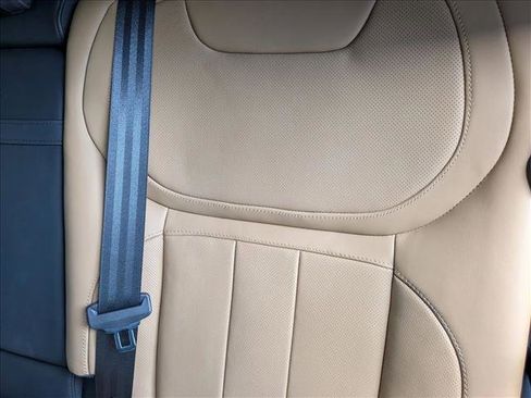 Used 2023 Land Rover Range Rover Sport SE Dynamic image 15