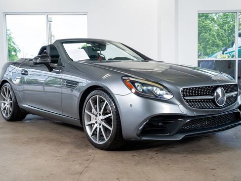 Used 2017 Mercedes-Benz SLC 43 AMG w/ Premium 3 Package image 8
