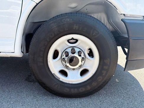 Used 2020 Chevrolet Express 2500 w/ Driver Convenience Package RWD image 12