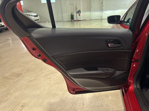 Used 2020 Acura ILX image 38