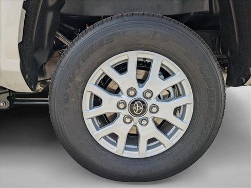 Used 2024 Toyota Tacoma SR5 image 10